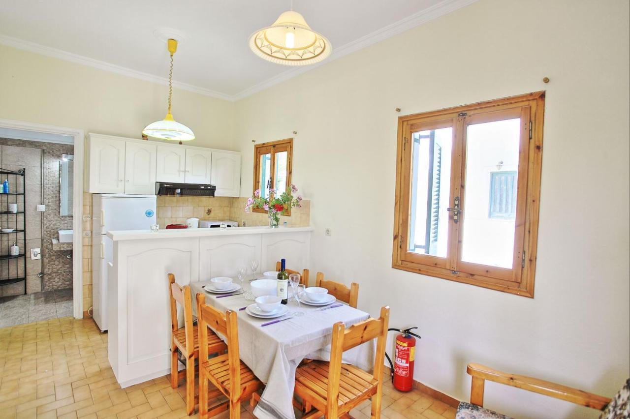 Ferienwohnung Zouli Sophia Kalámi Exterior foto